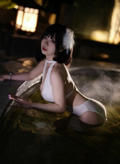 《苹果》浴室激情视频_720高清电影在线