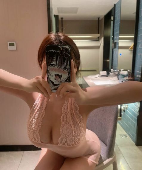 丈夫不在家的午后时光在线观看_剧情片BD在线观看