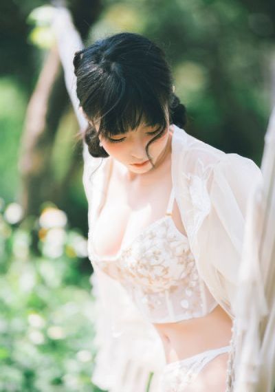 挣扎吧亚当军君_4K全集免费观看