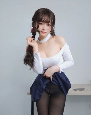 三奸在线播放_英文版字幕