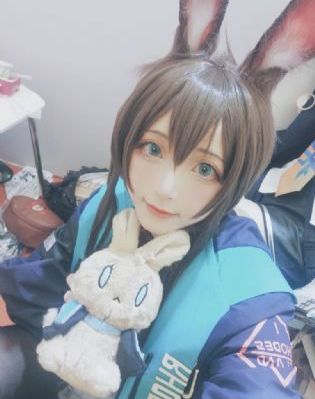 在厨房里征服美艳老师视频_高清天堂在线